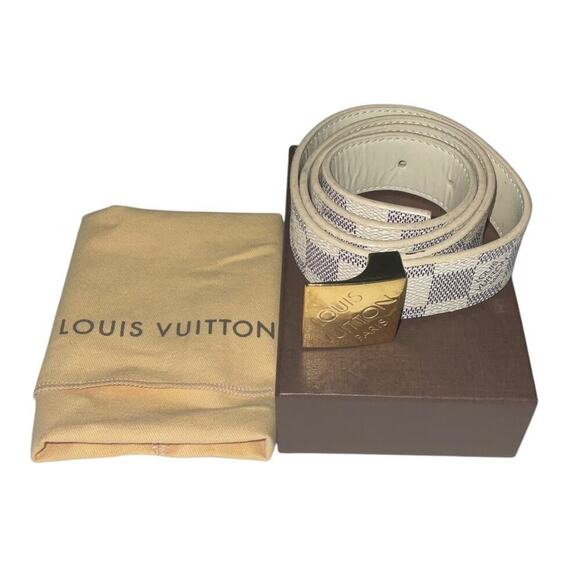 Louis Vuitton Damier Azur belt W/ Box and Dust bag. - Picture 15 of 15